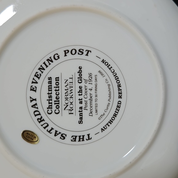 Norman Rockwell "Santa at the Globe" Plate - Picture 4 of 4